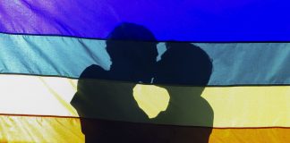 Cui ii este teama de homosexuali? homosexuali