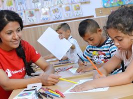 Salvați copiii! „Orfanii cu parinți in viața” au o șansa la educație și protecție