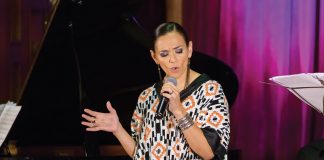 Analia a primit un dar de noroc