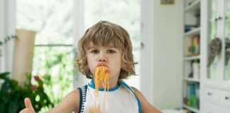 Despre manierele ce lipsesc din ce in ce mai mult copiilor