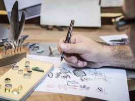 Scoala pentru arta bijuteriei contemporane