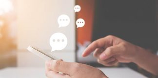 Cum sa comunici cu o fata cand e departe de tine