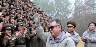 Top 10 cei mai nebuni dictatori moderni