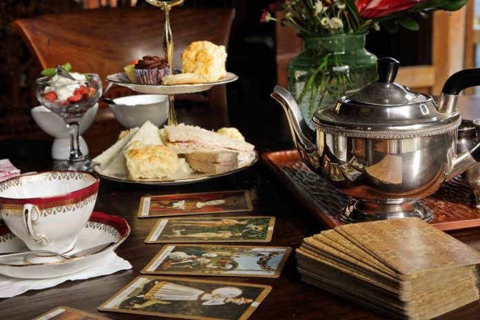 restaurant-tarot.jpg
