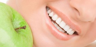 De ce se coloreaza dintii?