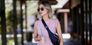 Spune-mi ce poseta ai ca sa-ti spun cine esti