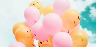 250 Citate Despre Zambet pline de adevar