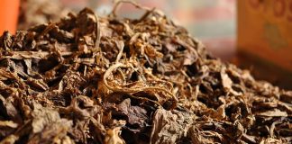 Cum sunt produse tigarile de foi si care sunt cele mai apreciate branduri