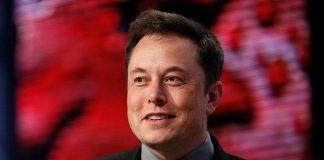 Cine este Elon Musk?