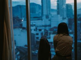 100 de fraze care te vor ajuta sa treci peste dezamagirea provocata de cei din jur