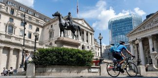 Cat de ridicate ar trebui sa fie ratele dobanzilor din Marea Britanie?