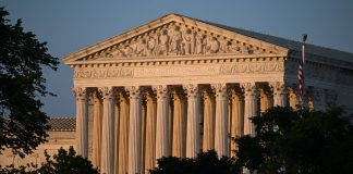 Cu o decizie de actiune afirmativa, admiterea la facultate ar putea deveni mai subiectiva