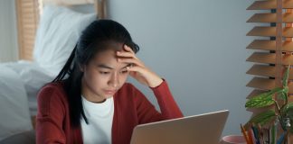 Cum sa-i ajuti pe adolescenti sa puna mai putina presiune asupra lor