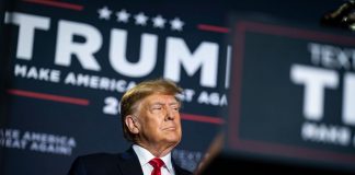 Donalt Trump risca sa mearga la inchisoare. Iata de ce