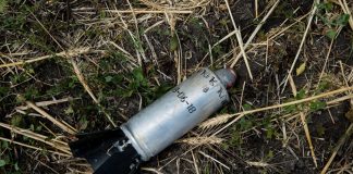 Folosirea munitiile cu dispersie in Ucraina este o crima de razboi?