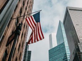 PIB-ul a crescut cu 2,4% in T2, deoarece economia SUA a ramas pe drumul cel bun