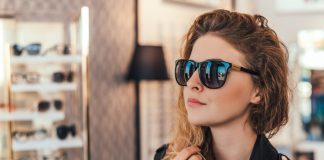 Cum sa alegi si sa porti ochelari de soare pentru a-ti evidentia personalitatea?