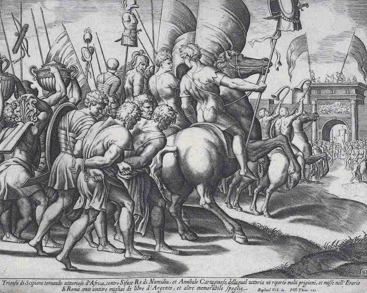 triumful personalului