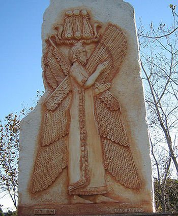 Monumentul Cirus cel Mare din Sydney