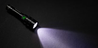 Lanterne LED vs. lanterne clasice: care sunt avantajele fiecareia?